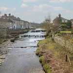 Hillside View * Hawes